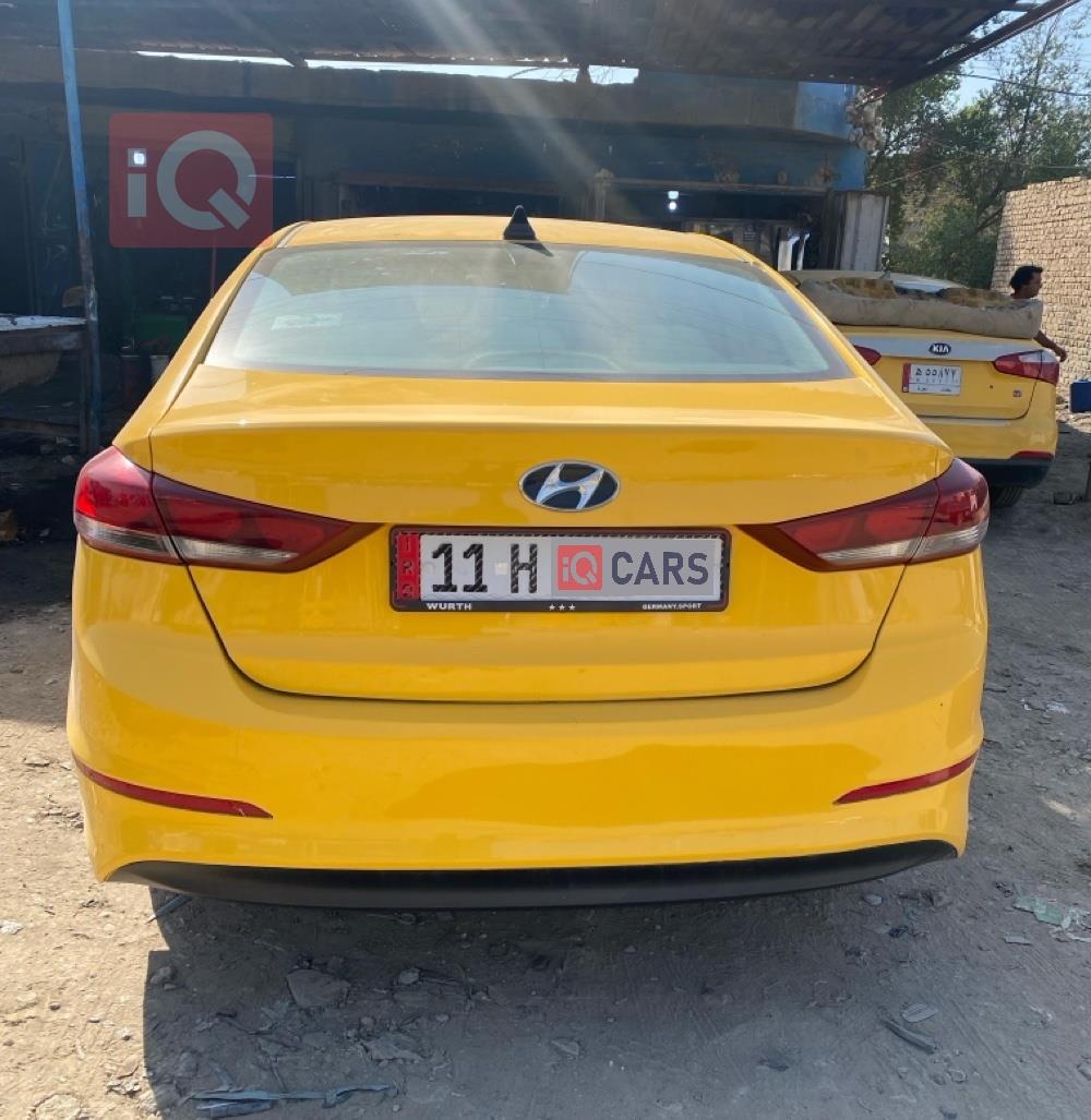 هیوندای ئەلەنترا